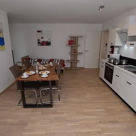 Apartment Ab *